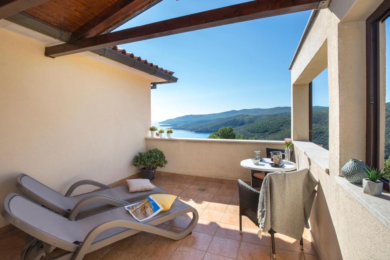 Apartments Agava Romantic Рабац Экстерьер фото