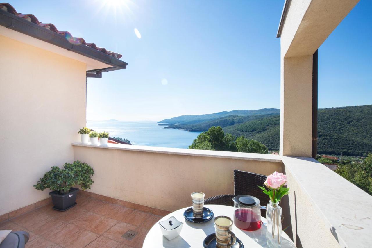 Apartments Agava Romantic Рабац Экстерьер фото